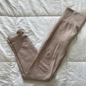 Gymshark Energy Seamless Leggings - Taupe